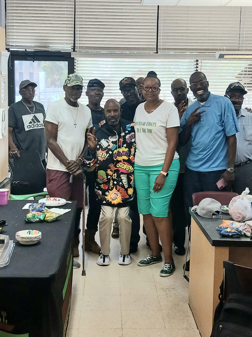 Taste of Independence — Group Photo with Veterans